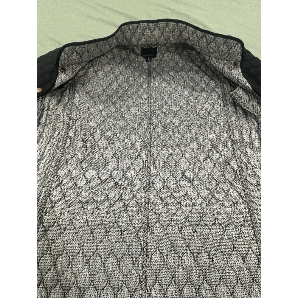Cynthia Rowley Quilted  Barn Jacket Black Size XL Snap Button Enclosure Pockets